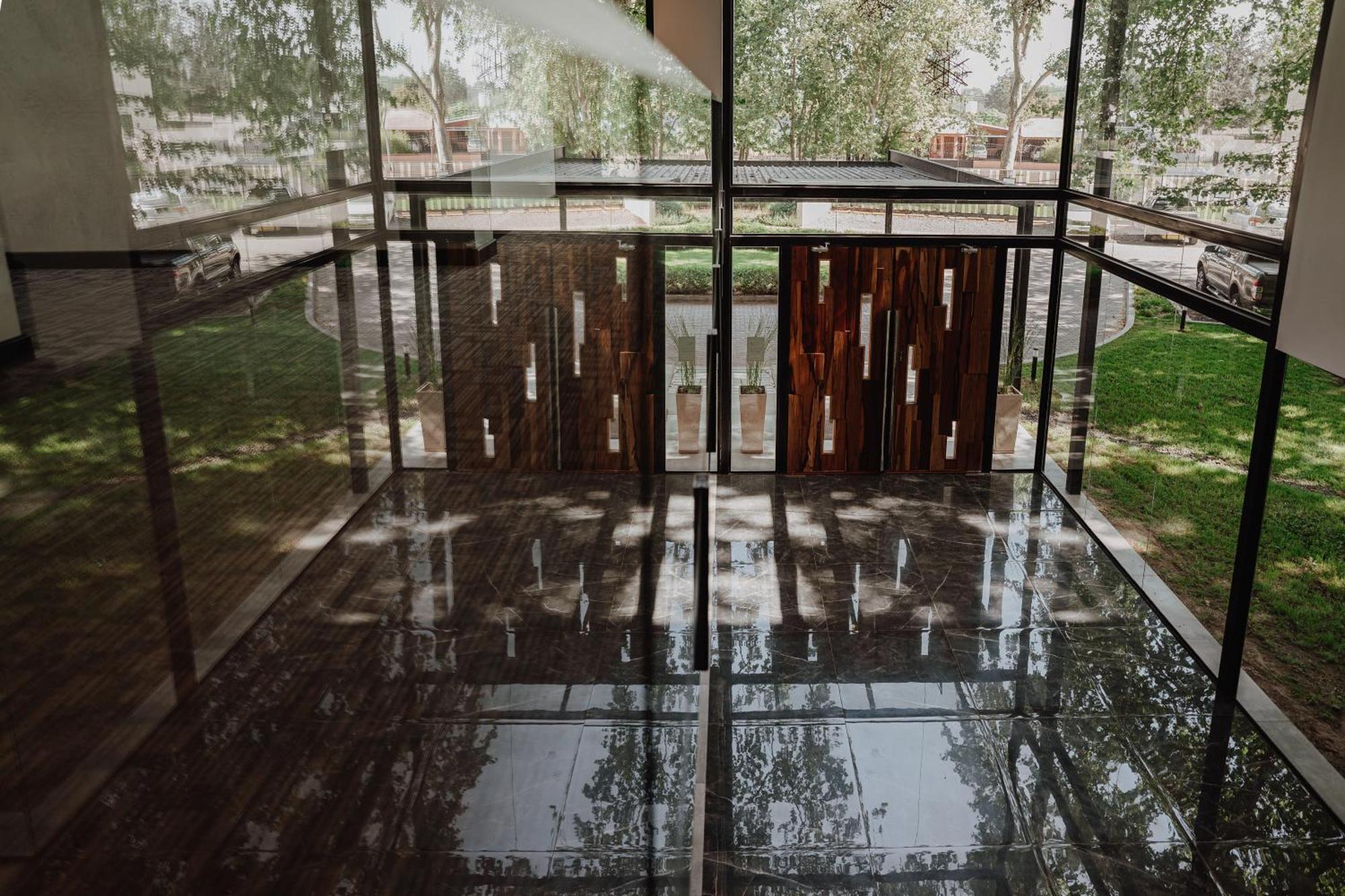 La Urumpta Hotel By Aken Mind Rio Cuarto Exterior photo